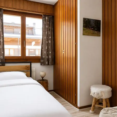 La Ruinette-3-bed Flat With Balcony In Appartamento *